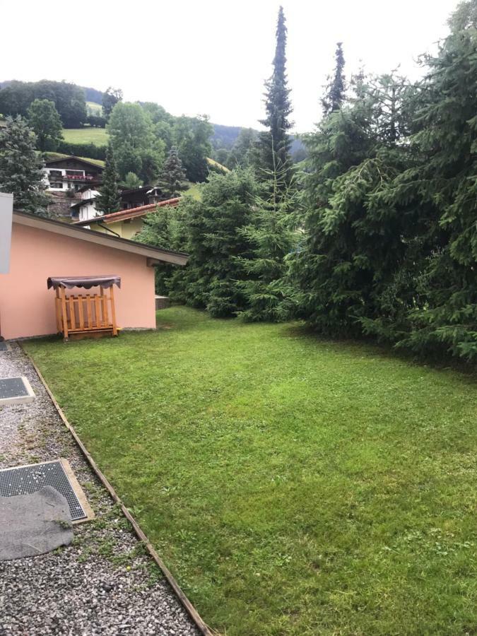 Ferienwohnung Julia Brixen im Thale Exterior photo
