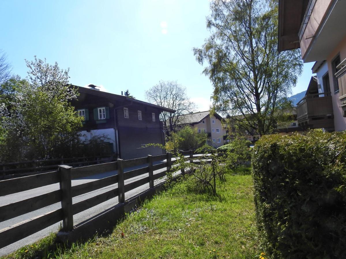 Ferienwohnung Julia Brixen im Thale Exterior photo